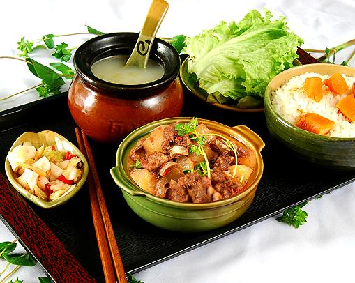 民间瓦罐营养快餐加盟瓦罐煨汤小吃的做法培训配方技术