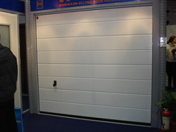 天津津达车库门厂家